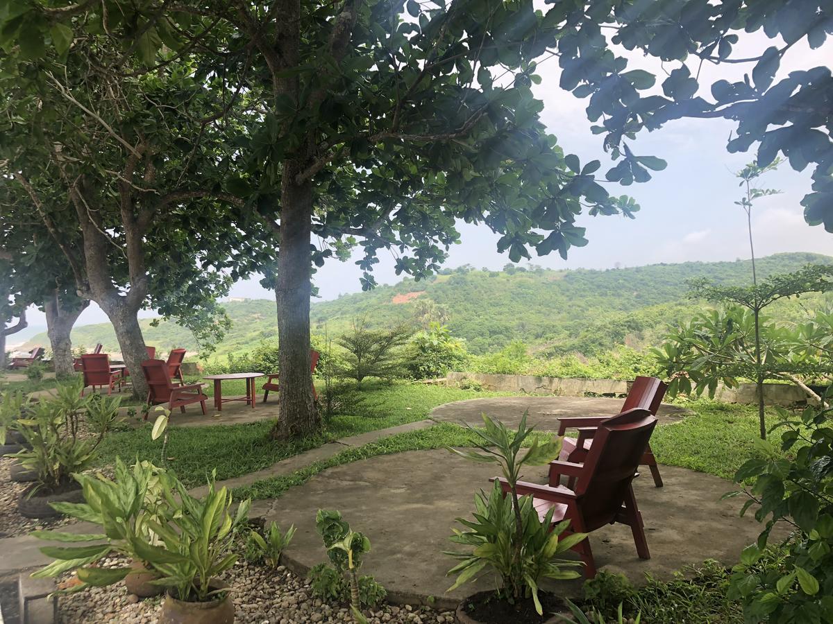 Biriwa Beach Hotel ภายนอก รูปภาพ