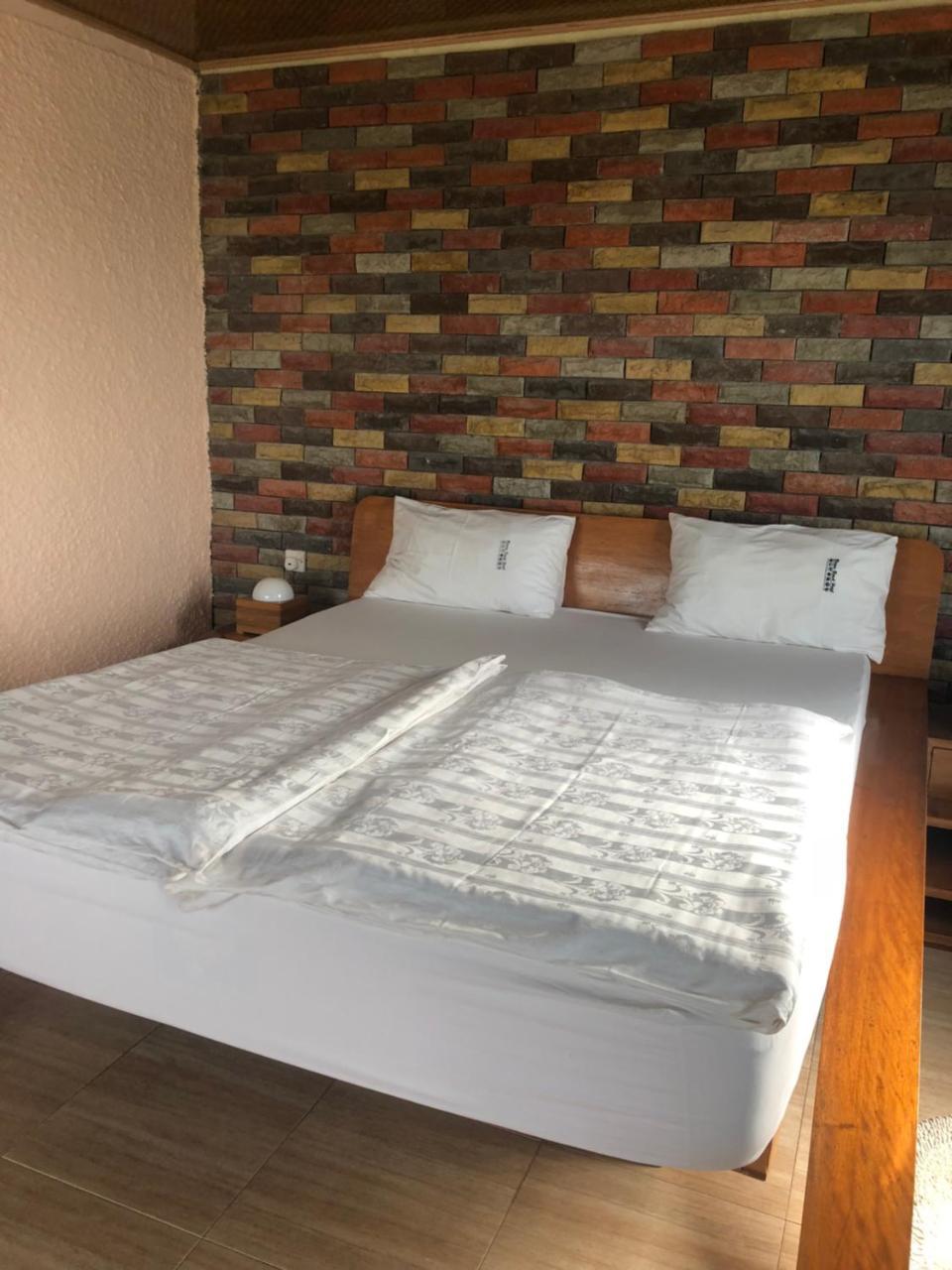 Biriwa Beach Hotel ภายนอก รูปภาพ